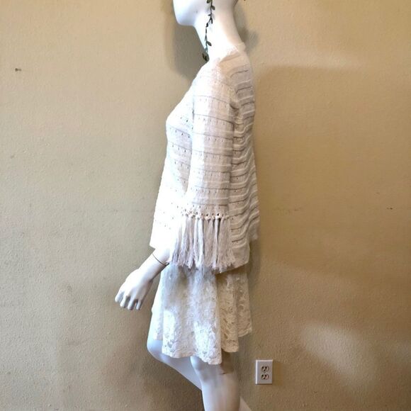 Nic+Zoe Fringe Cuff Top Size Medium - Picture 3 of 10